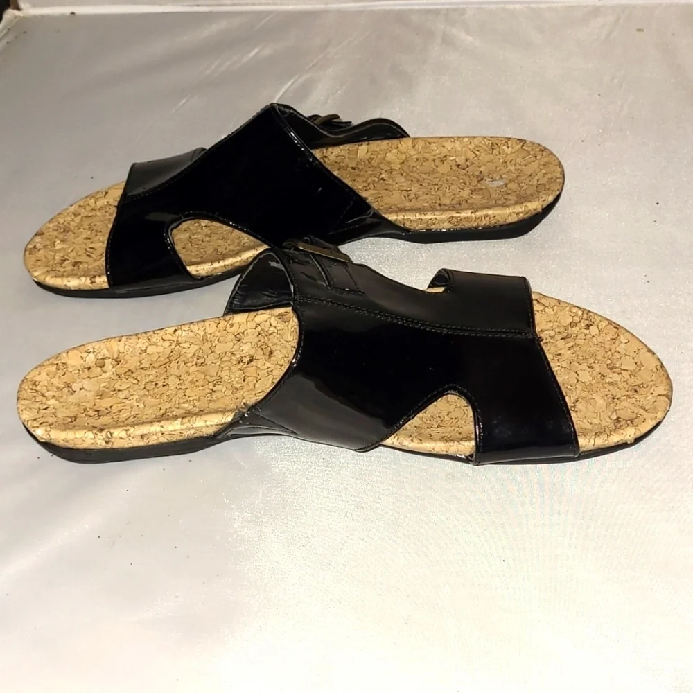 Sandals Shoes Slides Black Patent Vegan Leather brass buckle sz 10 W
